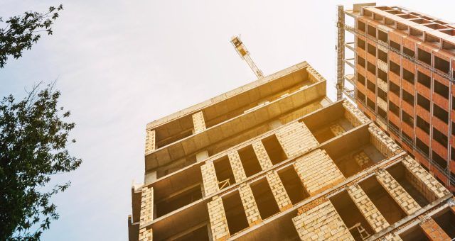 ¿QUE SUCEDE CON LAS FINCAS URBANAS CUYO DESARROLLO URBANISTICO NO SE HA PRODUCIDO? ¿DEBEN PAGAR IBI COMO SUELO URBANO?